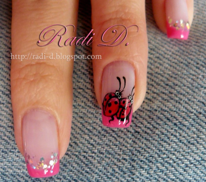  ladybugs nail design
